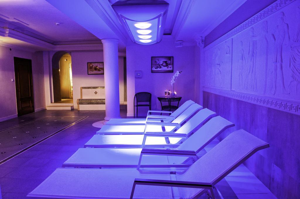 Hotel Arkadia Royal Varsó Kültér fotó