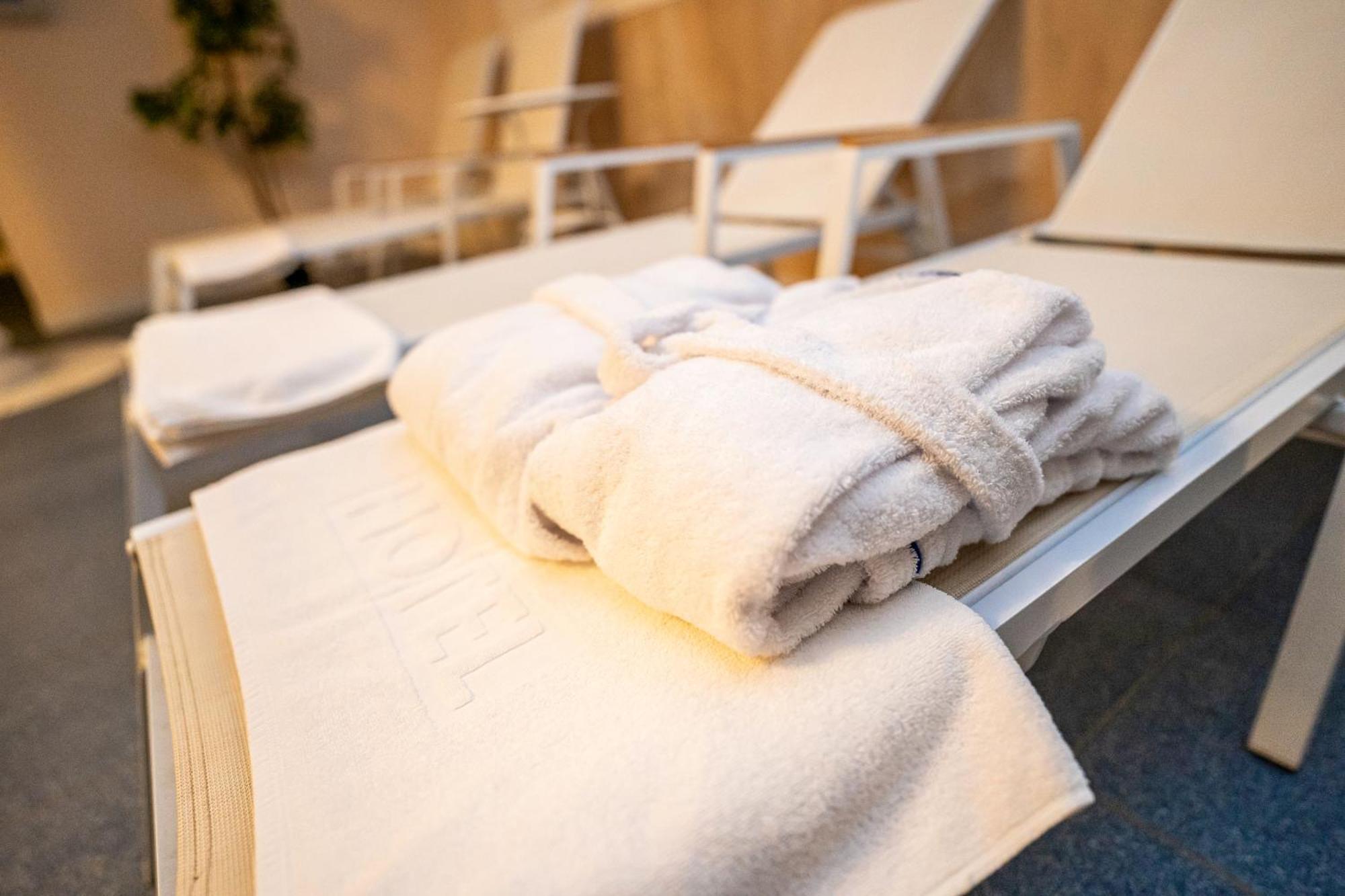 Hotel Arkadia Royal Varsó Kültér fotó